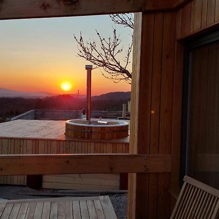 Panorama Glamping Vipavska Dolina Apartment Dobravlje Екстериор снимка