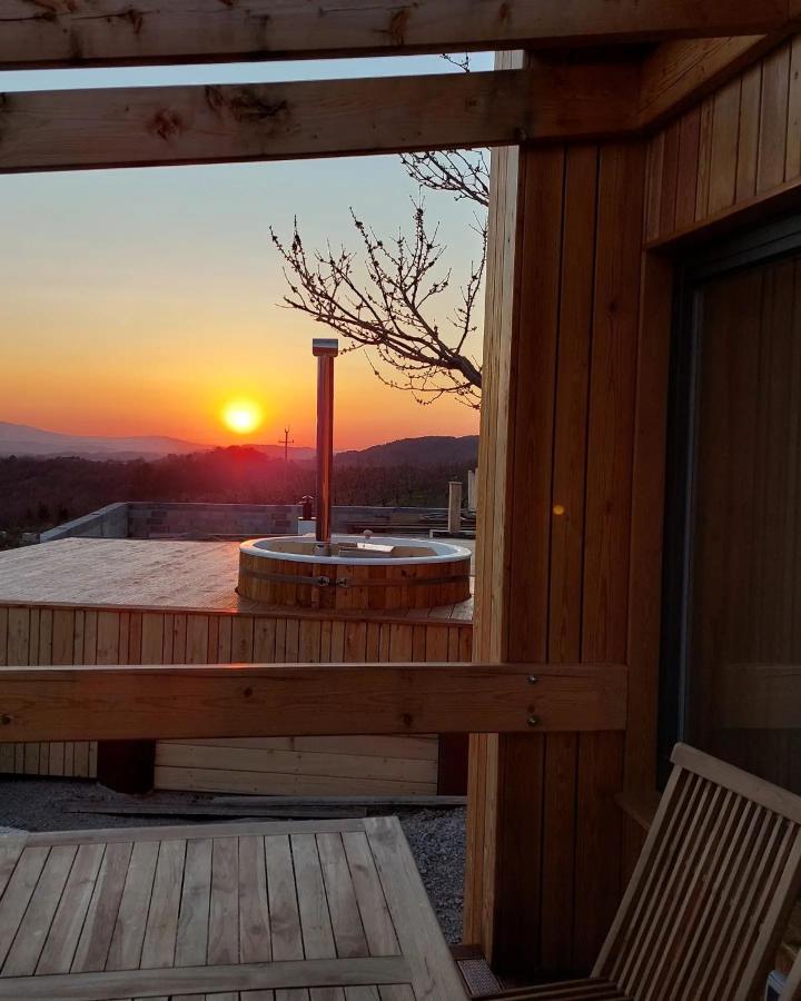 Panorama Glamping Vipavska Dolina Apartment Dobravlje Екстериор снимка