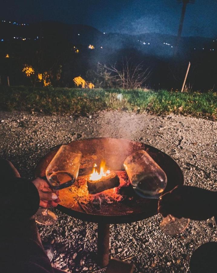 Panorama Glamping Vipavska Dolina Apartment Dobravlje Екстериор снимка