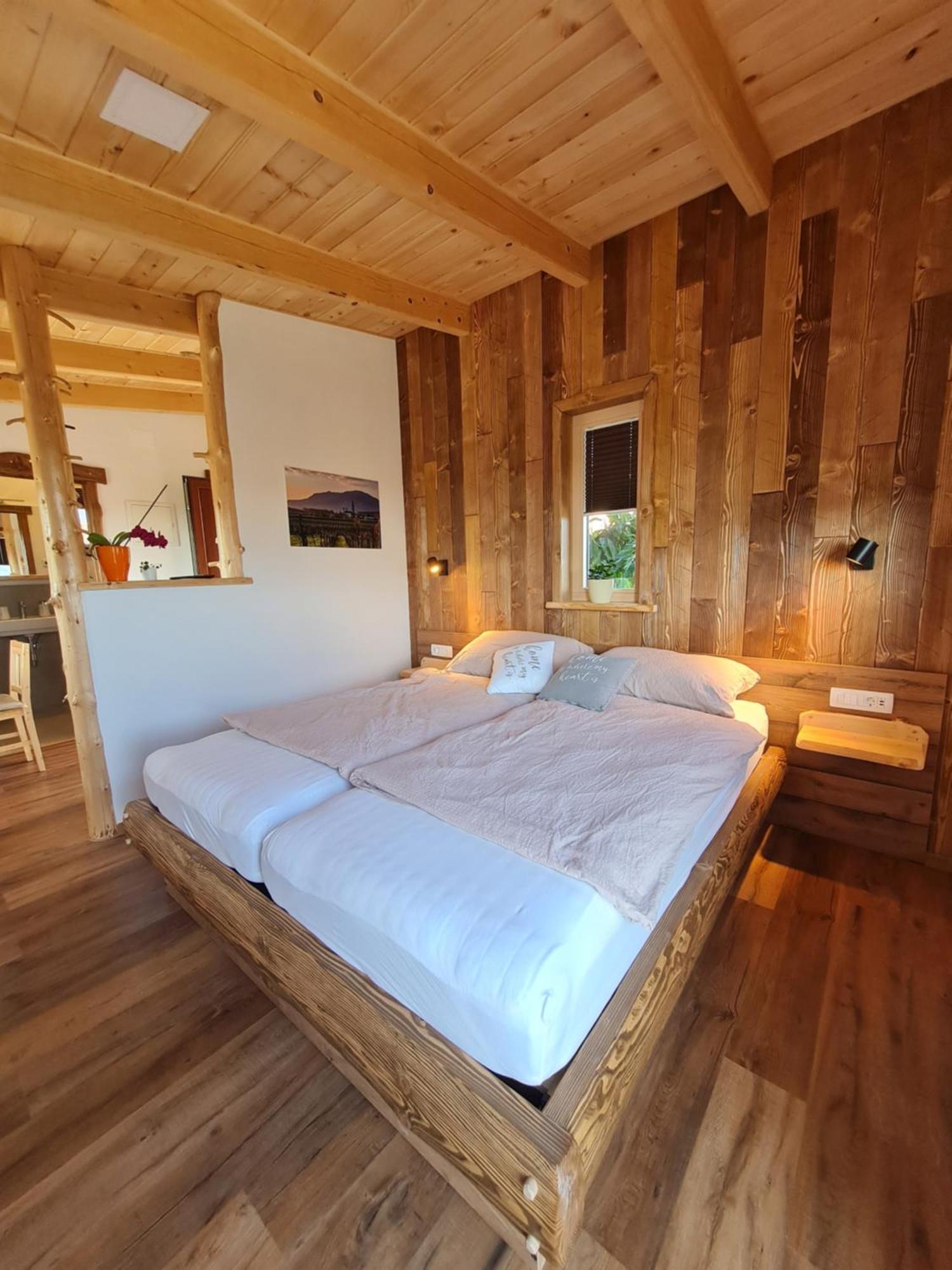 Panorama Glamping Vipavska Dolina Apartment Dobravlje Екстериор снимка