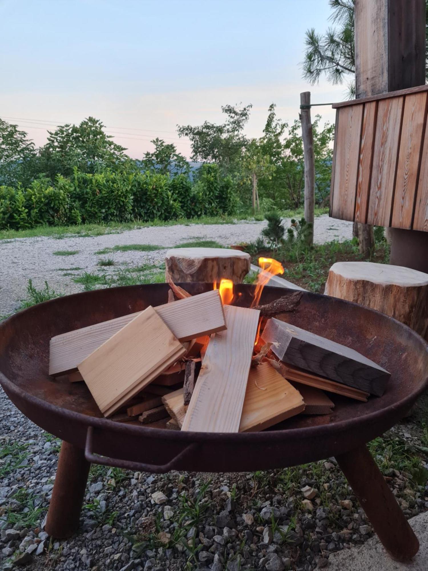 Panorama Glamping Vipavska Dolina Apartment Dobravlje Екстериор снимка